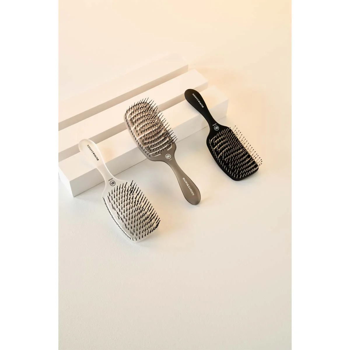 Brosse Essential Care Flex White pour Cheveux Fins - Image 3